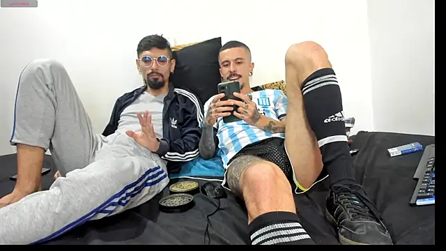 Aaron BigDickxxx online show from 04.28.26