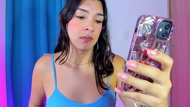 Camila Coxx online show from 01.06.25