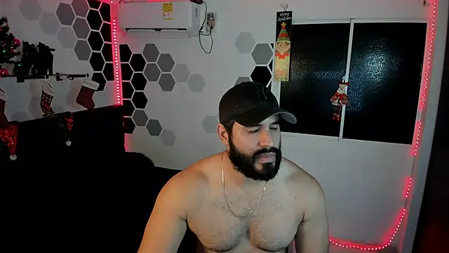 Snapshot of eda_karim chatting on 12.12.24 eda karim online show from 12.12.24