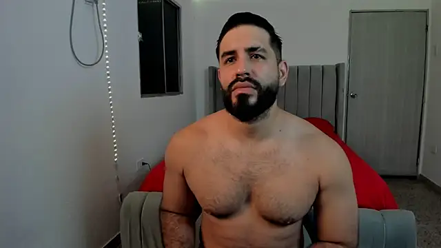 Snapshot of eda_karim chatting on 10.02.25 eda karim online show from 10.02.25