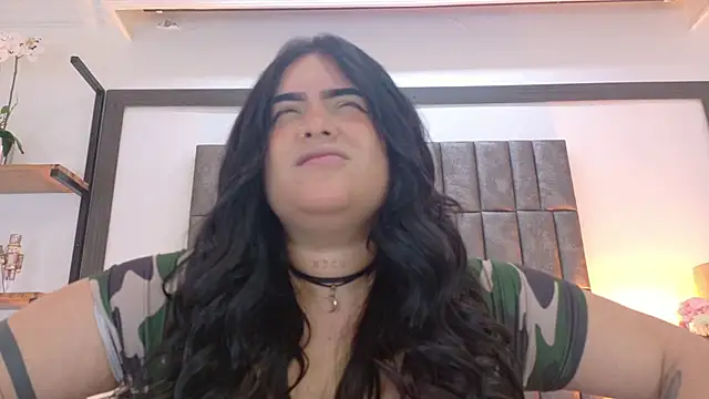 Snapshot of MeryStone chatting on 06.24.26 MeryStone online show from 06.24.26