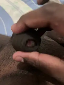 Snapshot of cuteboyllc chatting on 02.03.25 cuteboyllc online show from 02.03.25