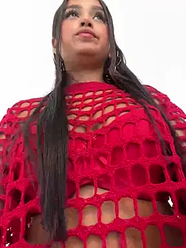 Juli Walker online show from 12.10.24