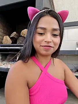 Juli Walker online show from 01.30.25