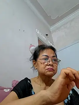 Hotestlove online show from 05.12.26