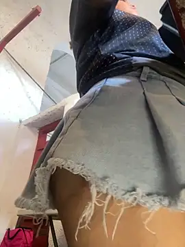 MerlyG online show from 02.18.25