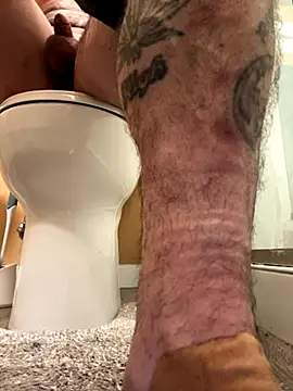 Crackkers online show from 11.20.25