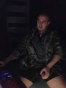 Foxyshaved online show from 02.04.26