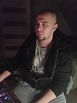 Foxyshaved online show from 02.13.26