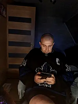 Foxyshaved online show from 04.29.26
