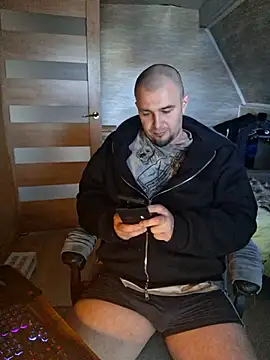 Foxyshaved online show from 04.30.26