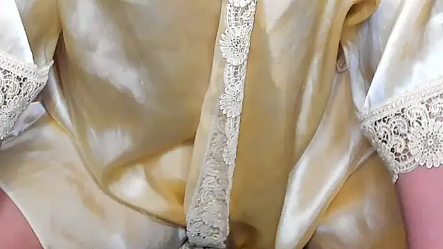 Snapshot of yourastral chatting on 02.08.25 yourastral online show from 02.08.25