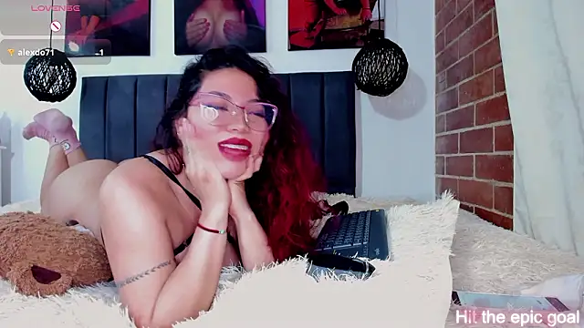 kyliejenner hot online show from 02.03.26