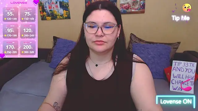 JuliaKeln online show from 06.07.26