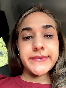 Snapshot of CuteeRose chatting on 01.08.26 CuteeRose online show from 01.08.26