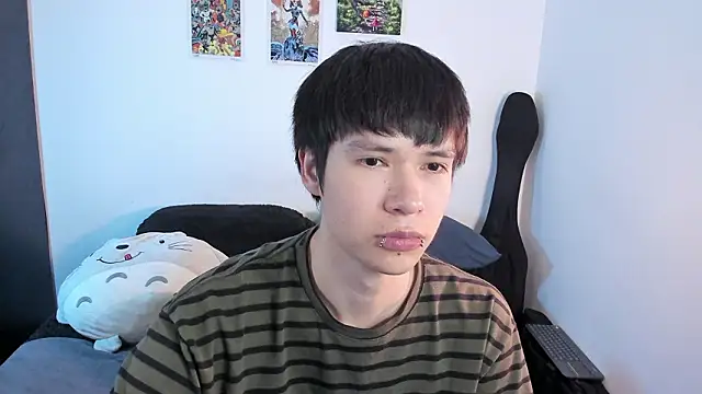 Snapshot of Aventure_Twinks chatting on 02.10.26 Aventure Twinks online show from 02.10.26