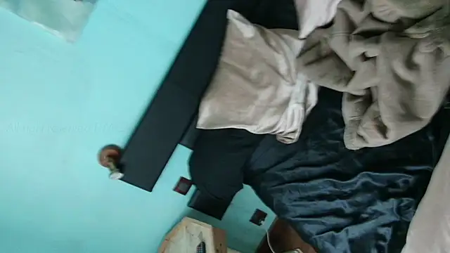 Prxscillia Tx online show from 02.04.25