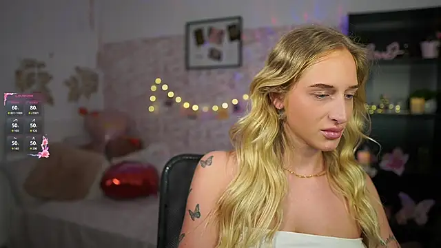 Nicolette  Shea  online show from 02.16.25