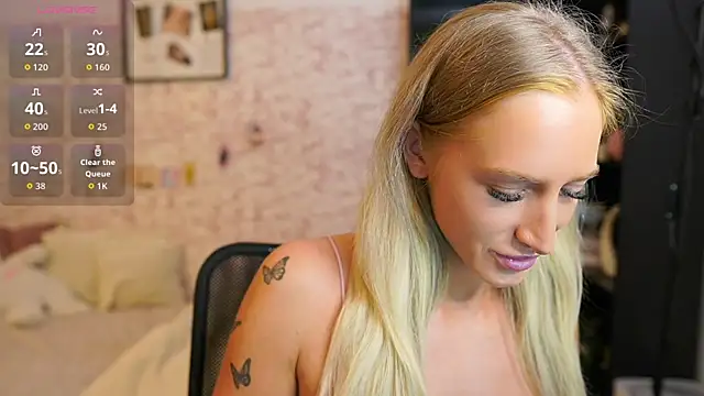 Nicolette  Shea  online show from 09.12.25