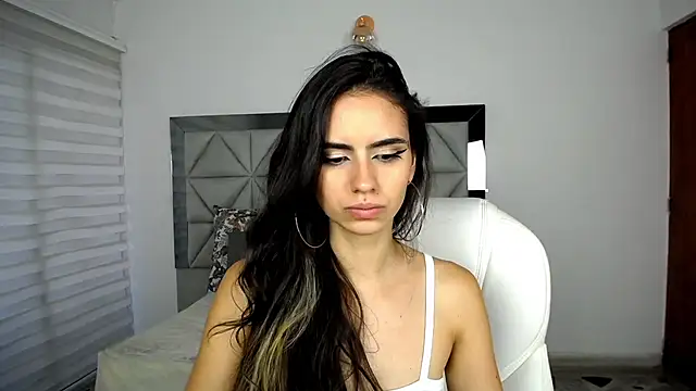 nina pons online show from 01.13.25