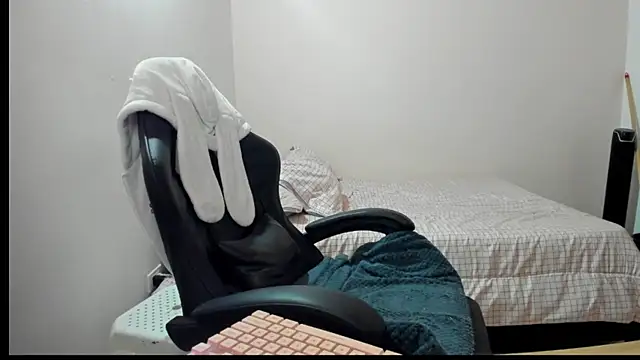 nina pons online show from 03.09.26