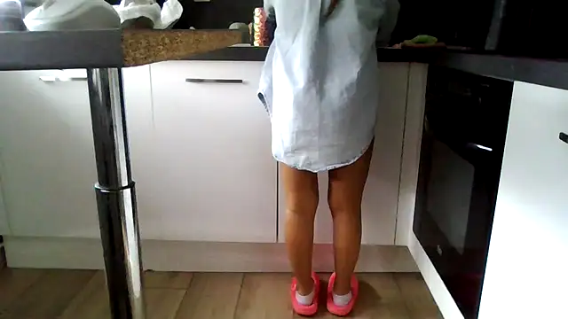 petite-Alondra online show from 02.04.26