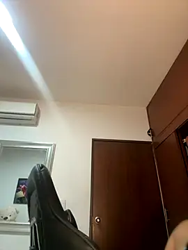 ZarahEvans online show from 10.30.25