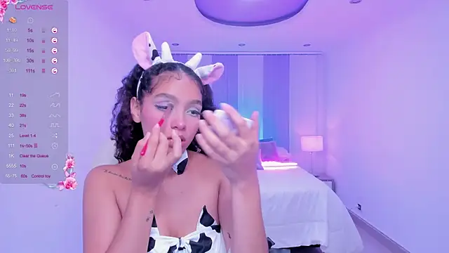 anahi curlie1 online show from 02.06.25