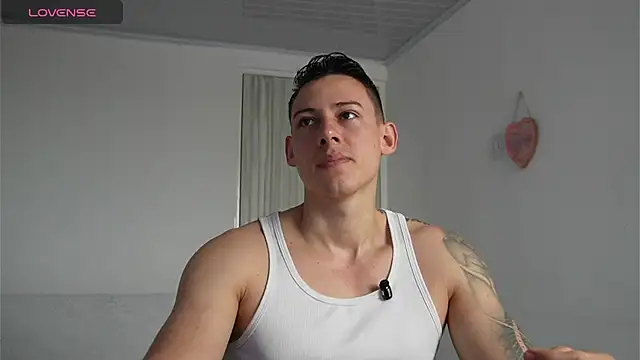 Muscle King Cum online show from 04.14.26