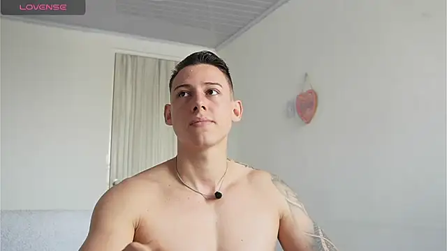 Muscle King Cum online show from 04.24.26