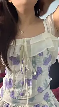 Snapshot of Hoanami chatting on 03.08.25 Hoanami online show from 03.08.25