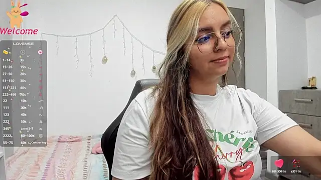 Valery7rose  online show from 03.19.25