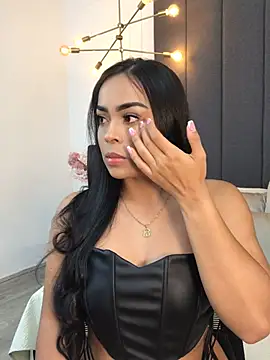 JuanaSimons online show from 12.27.24