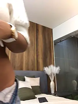 JuanaSimons online show from 02.01.25