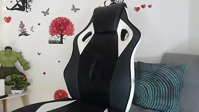 Snapshot of Angel_bran chatting on 09.11.25 Angel bran online show from 09.11.25