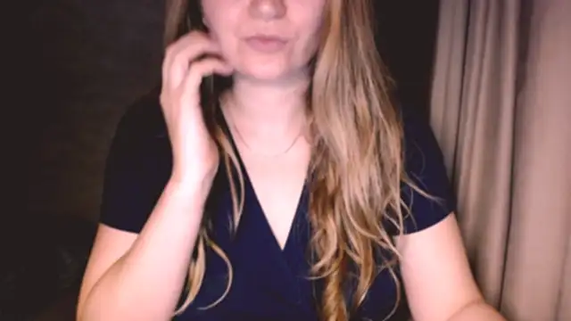 Snapshot of fiona_cute_2 chatting on 10.12.25 fiona cute 2 online show from 10.12.25