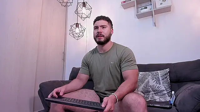 SebastianVilla  online show from 02.02.25