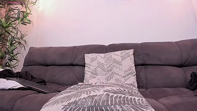 SebastianVilla  online show from 03.07.25