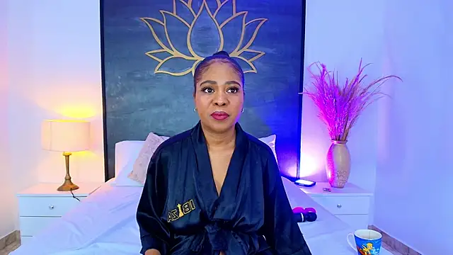 AlisonTravis online show from 04.30.26