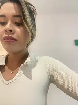 Emilia Bakerr online show from 02.24.25