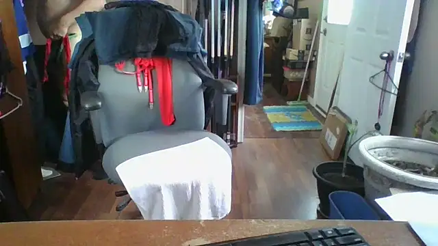 Daremeknot online show from 02.19.25