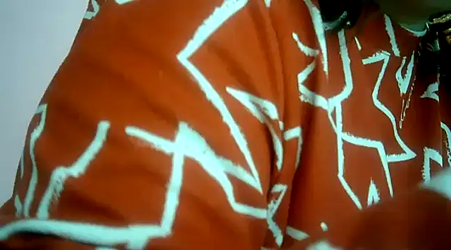 Snapshot of Lucinka1 chatting on 12.27.24 Lucinka1 online show from 12.27.24