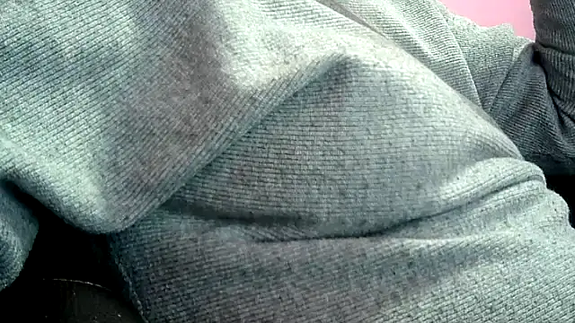 Snapshot of Lucinka1 chatting on 01.06.25 Lucinka1 online show from 01.06.25