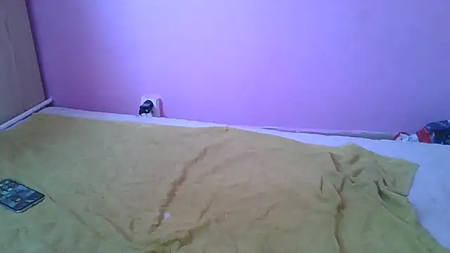 Snapshot of Lucinka1 chatting on 02.17.25 Lucinka1 online show from 02.17.25