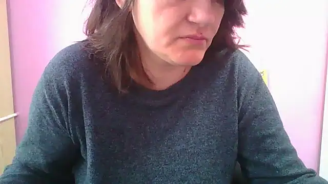 Snapshot of Lucinka1 chatting on 03.22.25 Lucinka1 online show from 03.22.25
