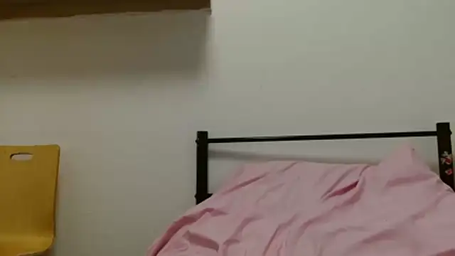 Lucinka1 online show from 12.19.25