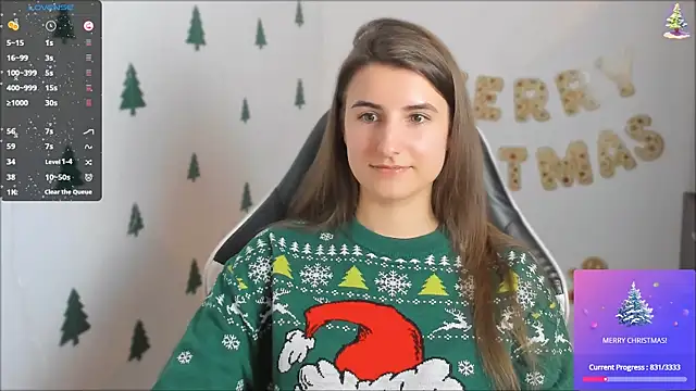 Snapshot of PumpkinCutiePie chatting on 12.19.24 PumpkinCutiePie online show from 12.19.24