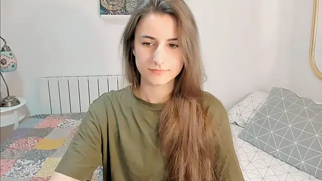 Snapshot of PumpkinCutiePie chatting on 12.01.25 PumpkinCutiePie online show from 12.01.25