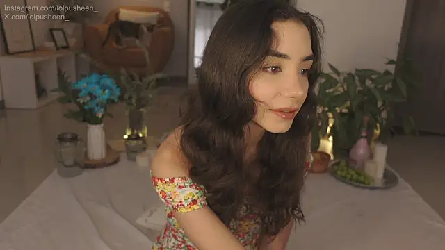 Snapshot of JulietteDee chatting on 07.10.26 JulietteDee online show from 07.10.26