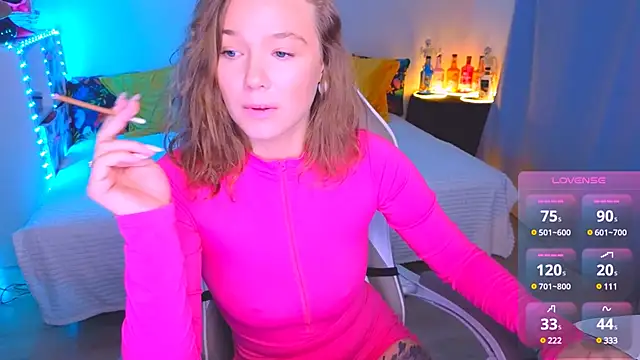 Snapshot of Karen_morris chatting on 12.07.24 Karen morris online show from 12.07.24